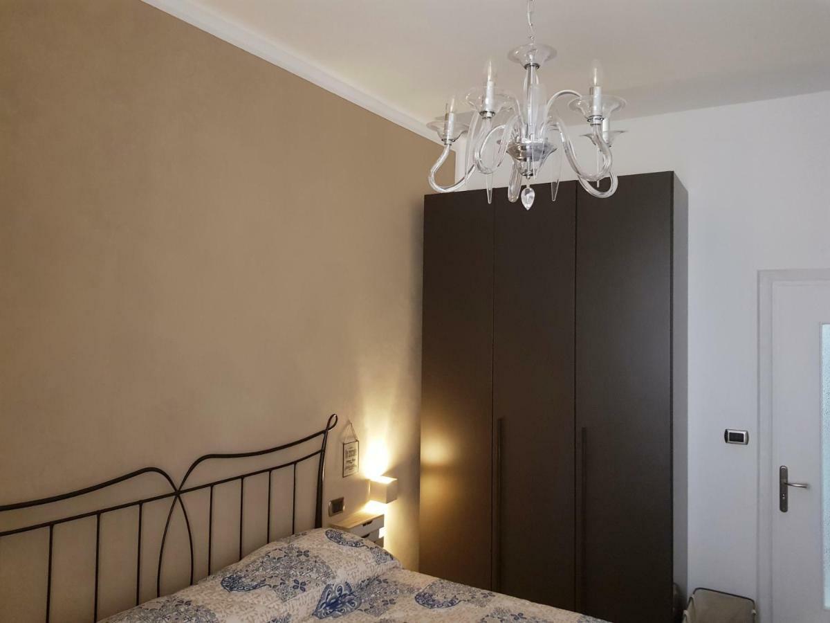 Modern Flat With Panoramic Terrace In Zuccarello Daire Dış mekan fotoğraf